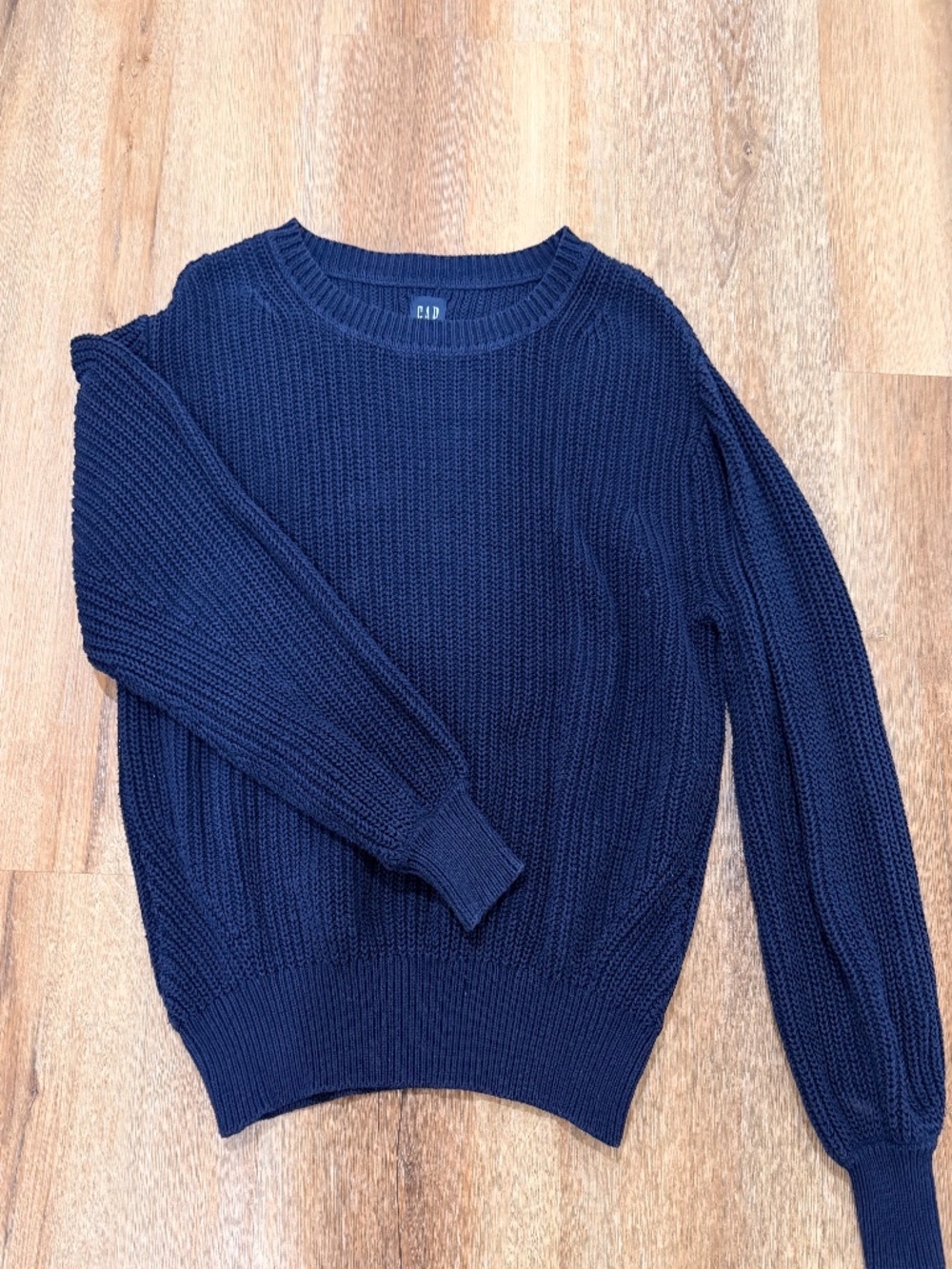 Gap Navy Blue Chunky Ribbed Shaker Stitch Crewneck Sweater in Navy-Small